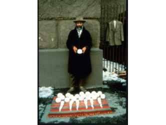 David Hammons: the documentary. “The more he says ‘fuck off’ to the art world the more they want him”