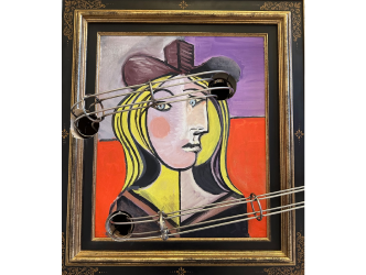 Wim Delvoye’s comeback is in Geneva: he smashes statues and cuts holes in paintings
